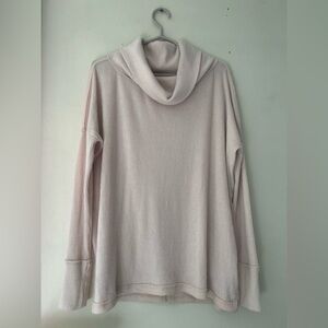 XS We the Free Sweater Top